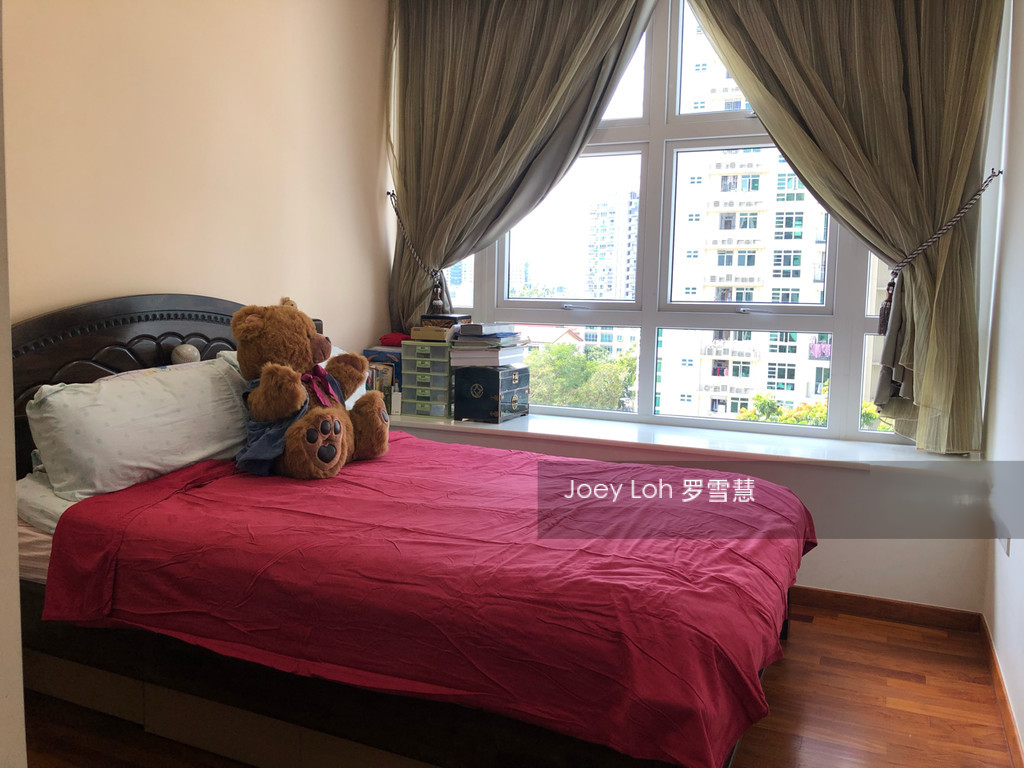 Ritz Regency thumbnail photo
